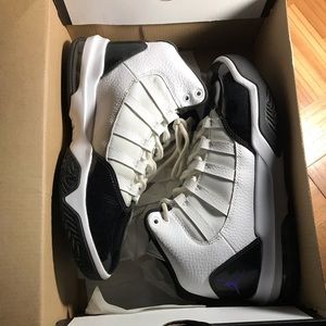 Jordan Max Aura (GS) womens 6.5 mens 5